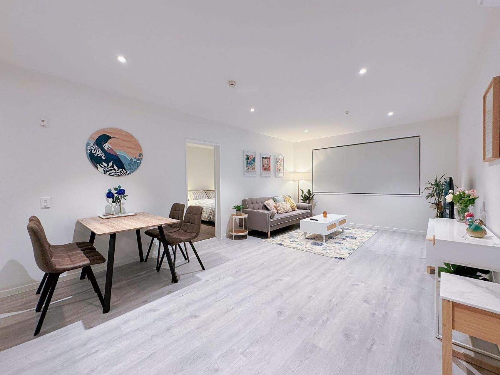 Modern 2Br Central Petone Gem Лоуэр-Хатт Экстерьер фото